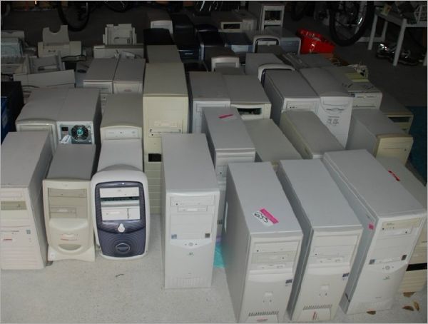 回收废旧电脑